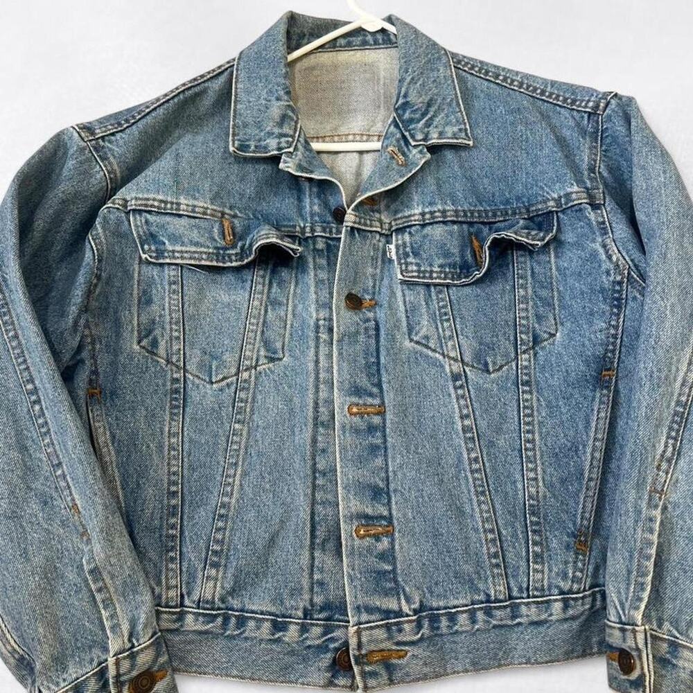 Vintage 90s levis made in